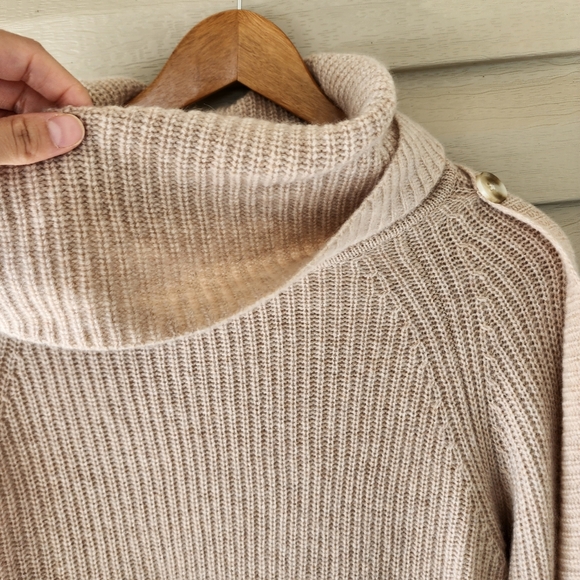 Haven Well Within 100% cashmere shawl sweater - Picture 9 of 13